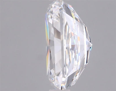 2.01 Carat Radiant Lab Diamond :: Greenstar spin frame 02