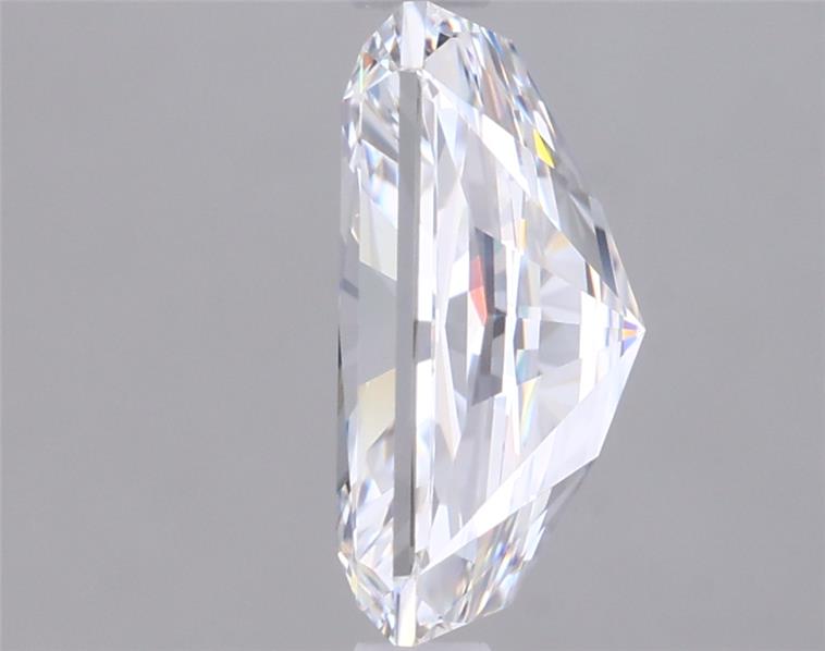 2.03 Carat Radiant Lab Diamond :: Greenstar spin frame 02