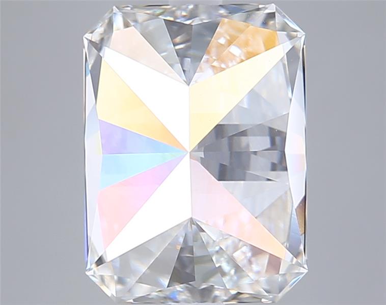 5.22 Carat Radiant Lab Diamond :: Greenstar spin frame 02