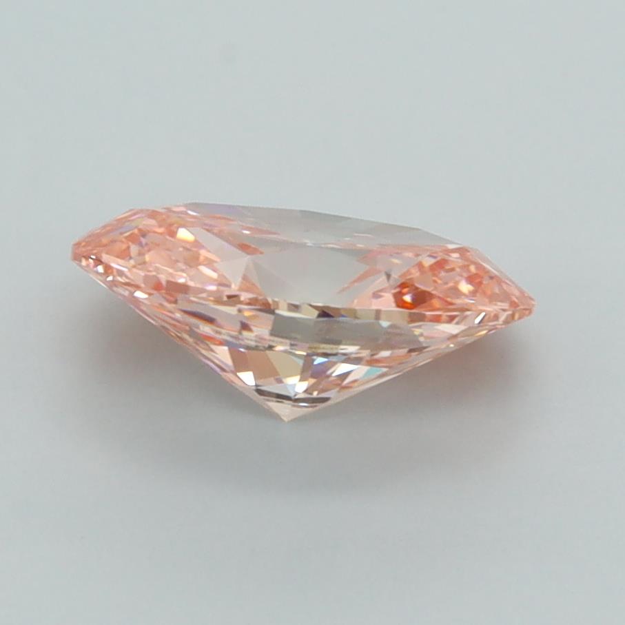 1.54 Carat Oval Lab Diamond :: Greenstar spin frame 02
