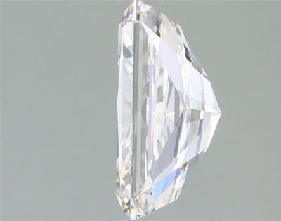 2.00 Carat Radiant Lab Diamond :: Greenstar spin frame 02
