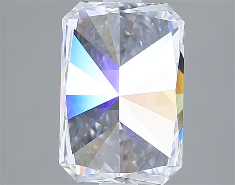 2.00 Carat Radiant Lab Diamond :: Greenstar spin frame 02