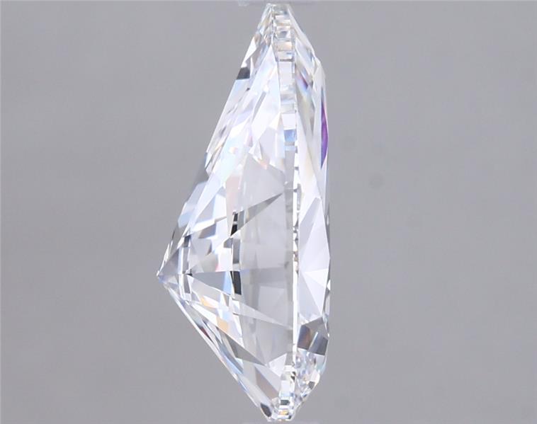 1.50 Carat Pear Lab Diamond :: Greenstar spin frame 02