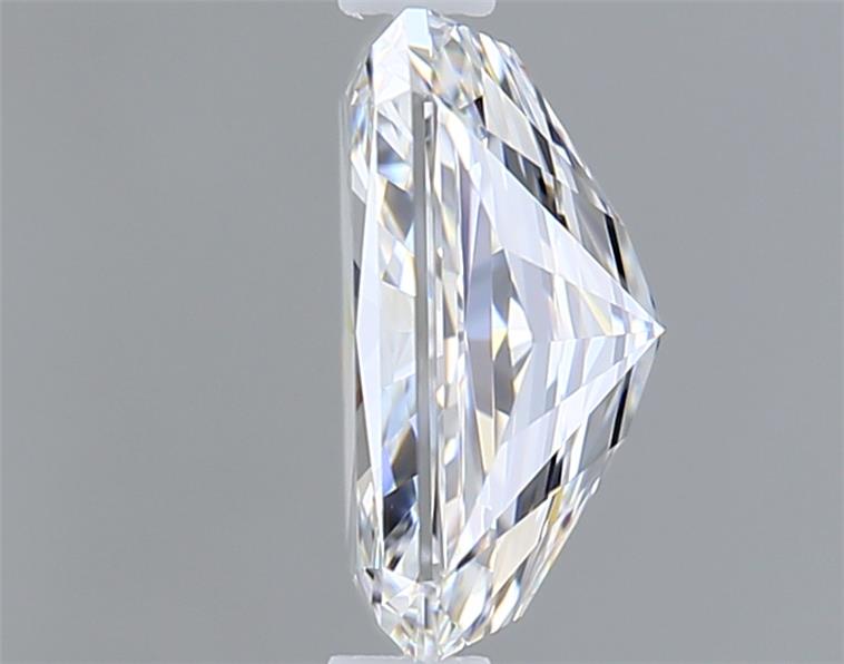 1.53 Carat Radiant Lab Diamond :: Greenstar spin frame 02