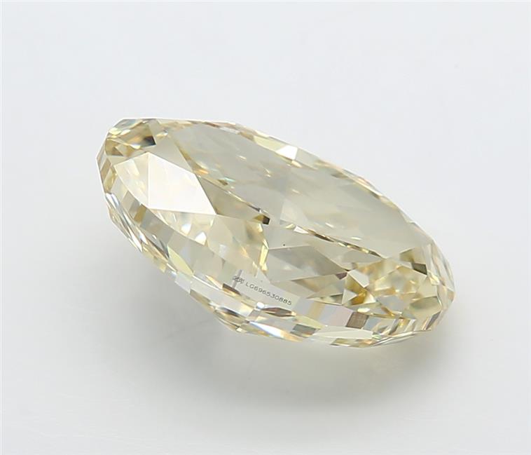 5.01 Carat Oval Lab Diamond :: Greenstar spin frame 03