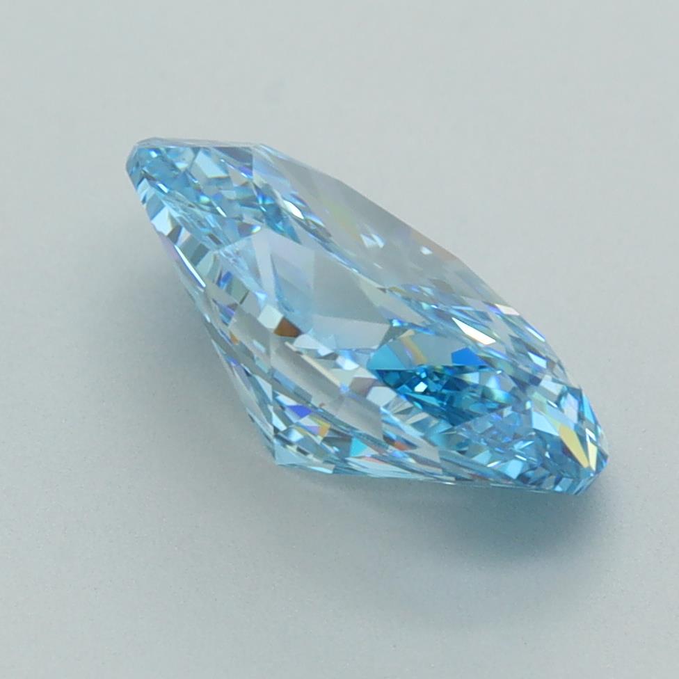 3.01 Carat Oval Lab Diamond :: Greenstar spin frame 03