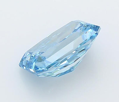 2.01 Carat Radiant Lab Diamond :: Greenstar spin frame 03