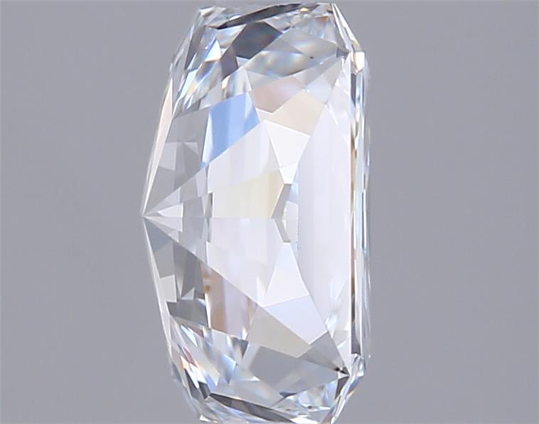 2.08 Carat Radiant Lab Diamond :: Greenstar spin frame 03