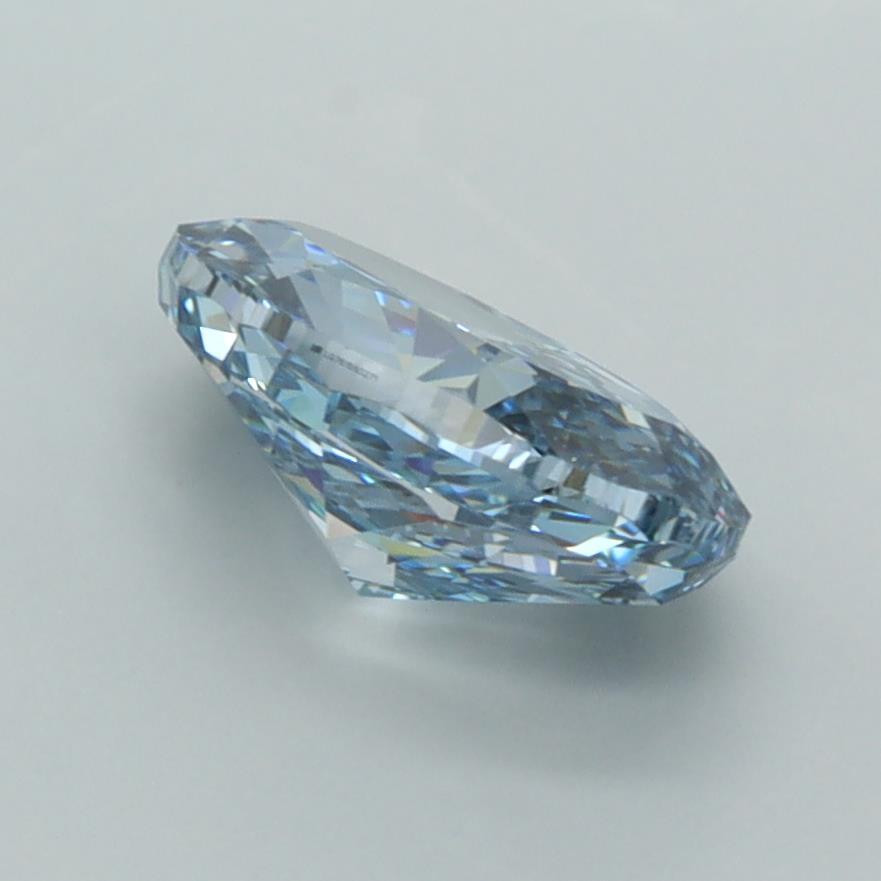 2.04 Carat Oval Lab Diamond :: Greenstar spin frame 03