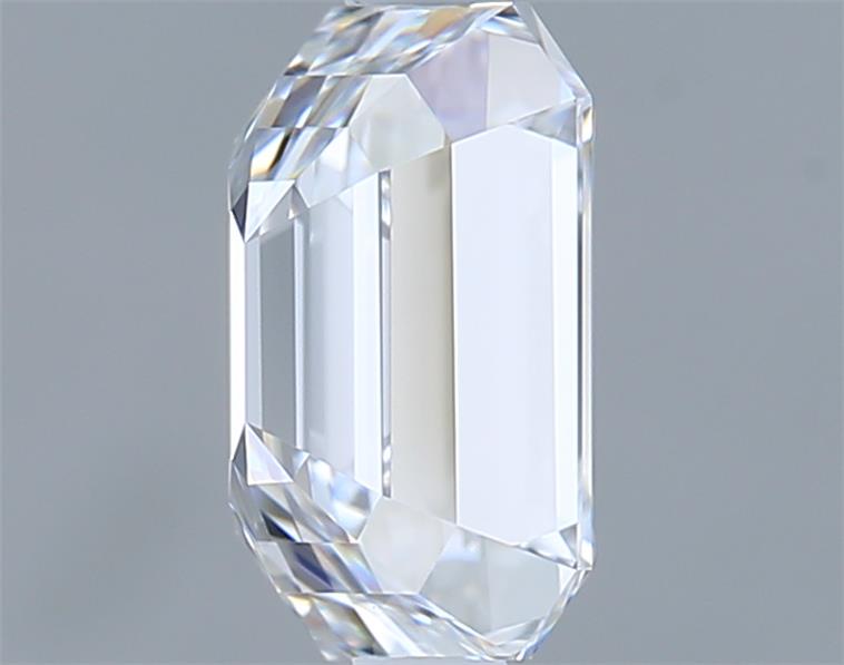 1.52 Carat Emerald Lab Diamond :: Greenstar spin frame 03