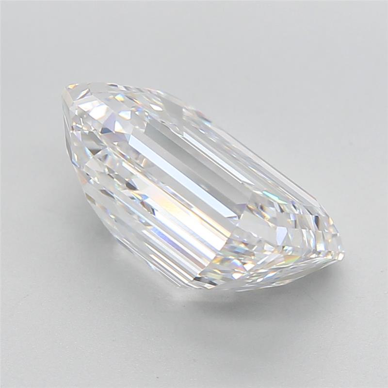 5.23 Carat Emerald Lab Diamond :: Greenstar spin frame 03