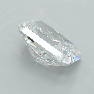 2.05 Carat Radiant Lab Diamond :: Greenstar spin frame 03