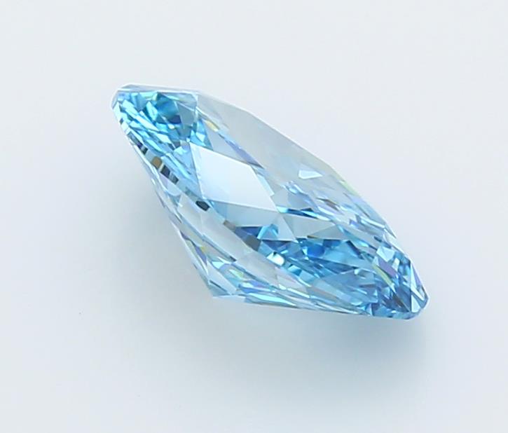 2.00 Carat Oval Lab Diamond :: Greenstar spin frame 03