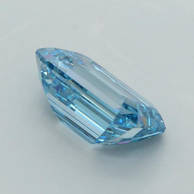2.01 Carat Emerald Lab Diamond :: Greenstar spin frame 03