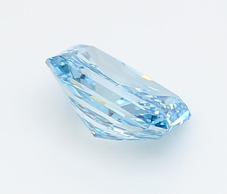 1.53 Carat Radiant Lab Diamond :: Greenstar spin frame 03