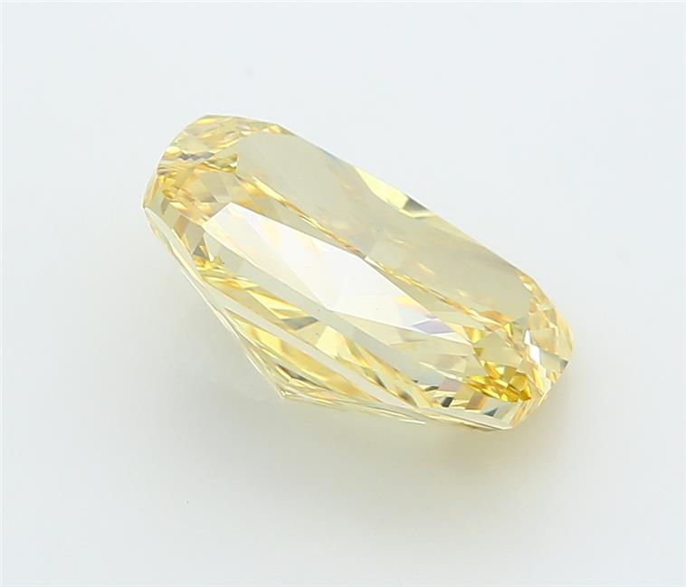 5.05 Carat Cushion Lab Diamond :: Greenstar spin frame 03