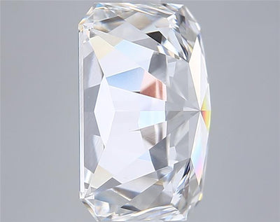 5.22 Carat Radiant Lab Diamond :: Greenstar spin frame 03