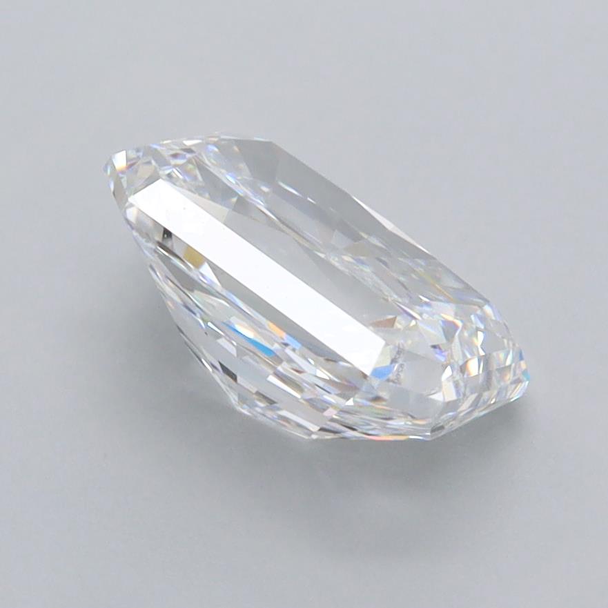 2.01 Carat Radiant Lab Diamond :: Greenstar spin frame 03