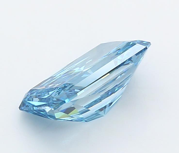 2.03 Carat Radiant Lab Diamond :: Greenstar spin frame 03