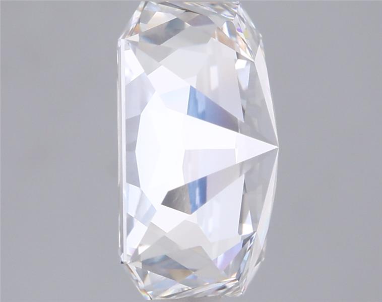 2.51 Carat Radiant Lab Diamond :: Greenstar spin frame 03