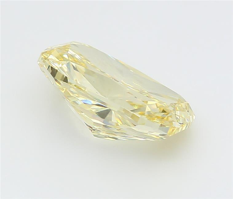 5.02 Carat Cushion Lab Diamond :: Greenstar spin frame 03
