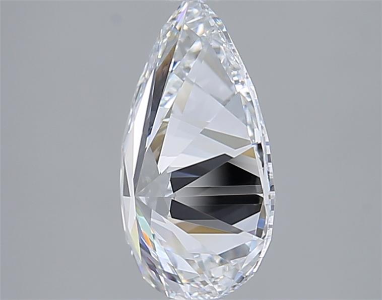 2.05 Carat Pear Lab Diamond :: Greenstar spin frame 03