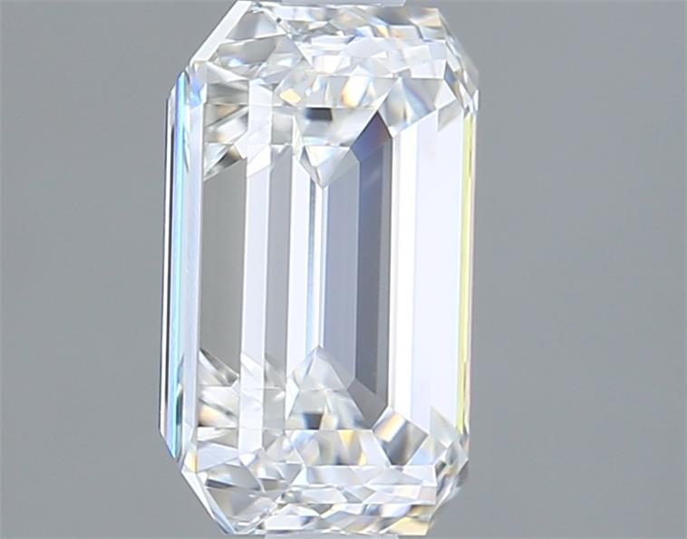 2.01 Carat Emerald Lab Diamond :: Greenstar spin frame 03