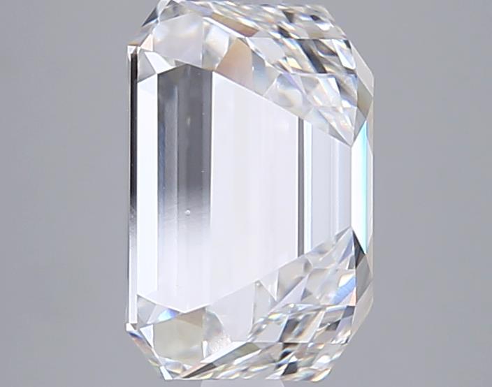 4.38 Carat Emerald Lab Diamond :: Greenstar spin frame 03