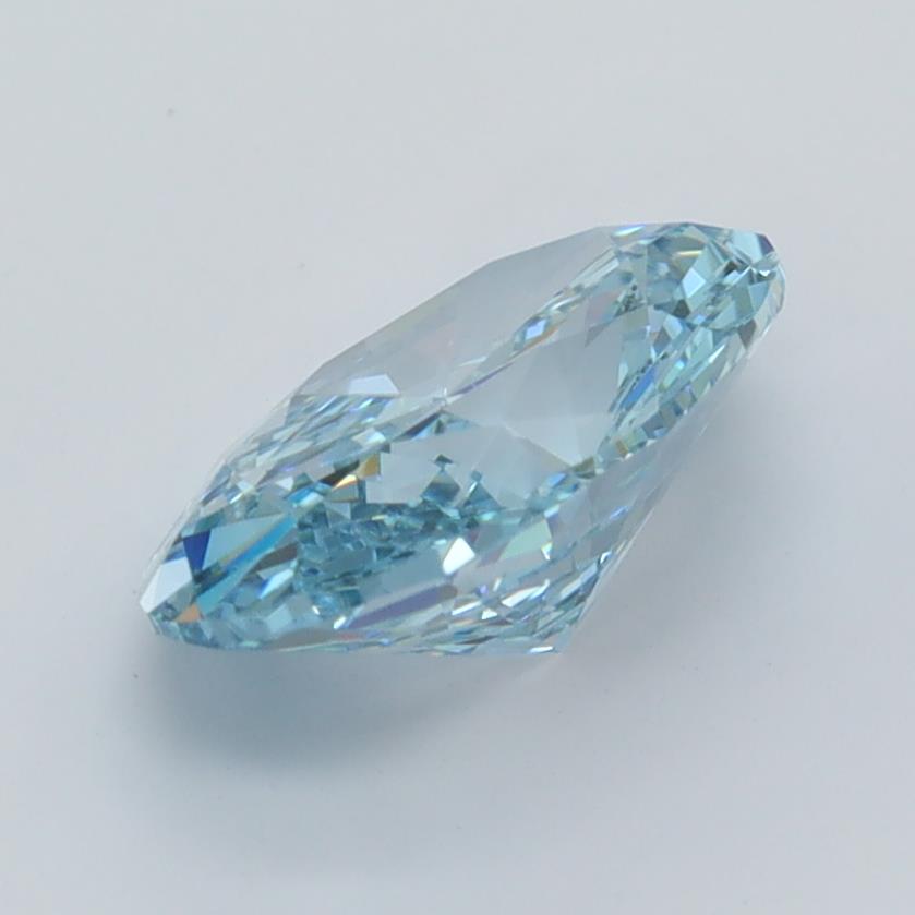 2.00 Carat Oval Lab Diamond :: Greenstar spin frame 03