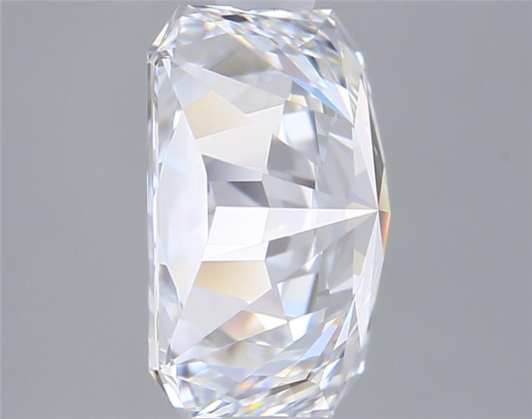 2.13 Carat Radiant Lab Diamond :: Greenstar spin frame 03