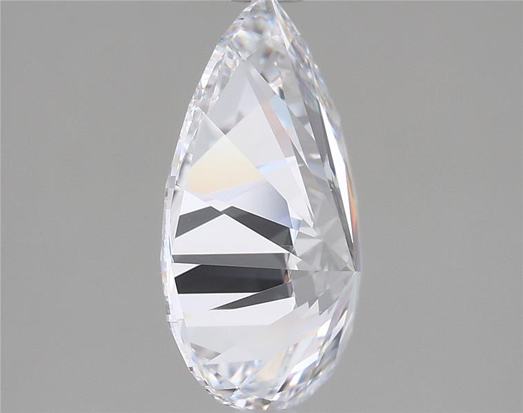 2.05 Carat Pear Lab Diamond :: Greenstar spin frame 03