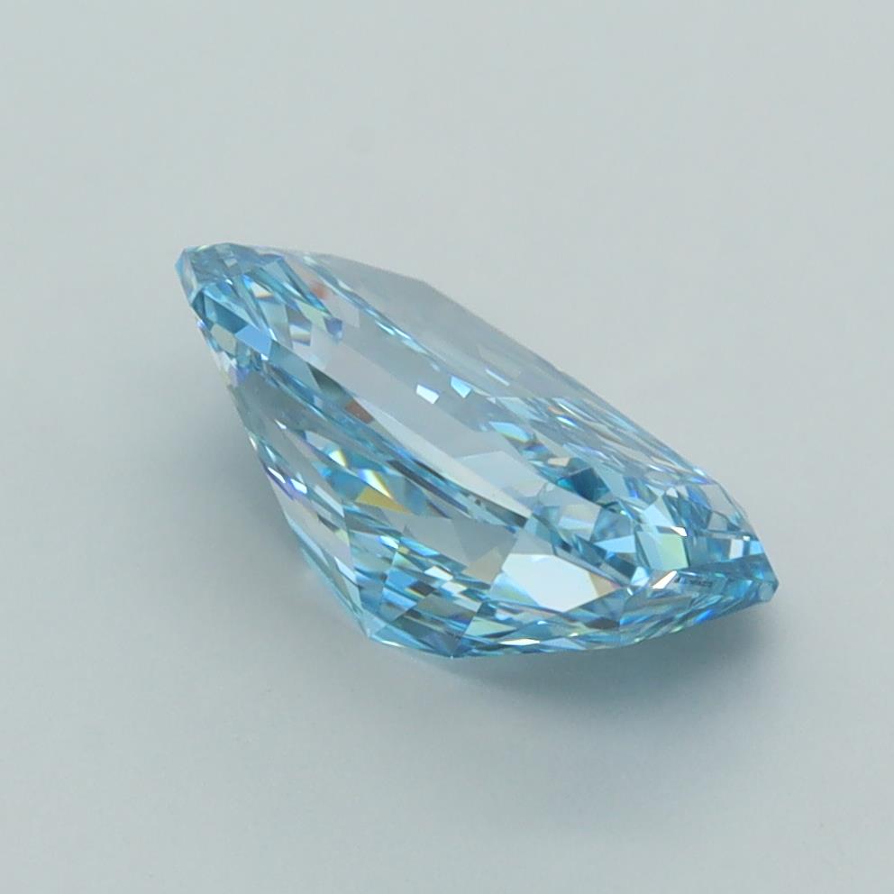 2.54 Carat Radiant Lab Diamond :: Greenstar spin frame 03