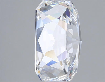 2.06 Carat Radiant Lab Diamond :: Greenstar spin frame 03