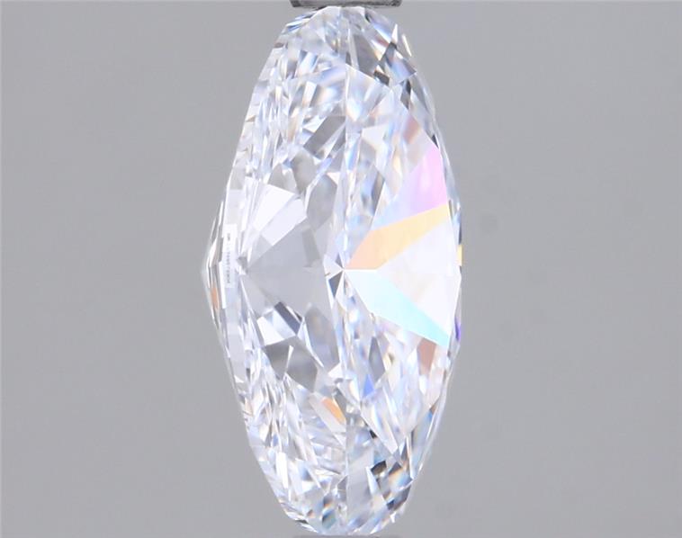 1.55 Carat Oval Lab Diamond :: Greenstar spin frame 03