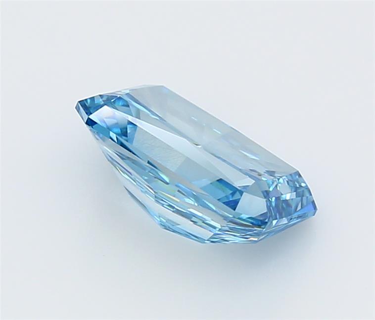 3.00 Carat Radiant Lab Diamond :: Greenstar spin frame 03
