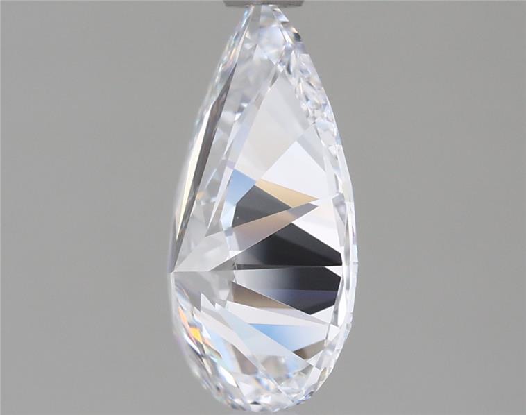 1.51 Carat Pear Lab Diamond :: Greenstar spin frame 03