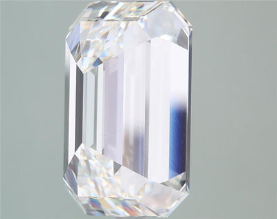 6.00 Carat Emerald Lab Diamond :: Greenstar spin frame 03