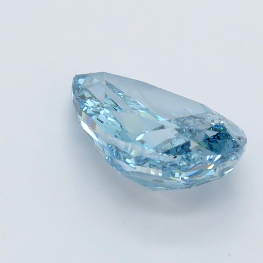2.03 Carat Pear Lab Diamond :: Greenstar spin frame 03