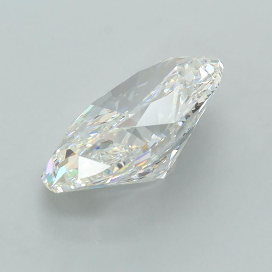 2.05 Carat Oval Lab Diamond :: Greenstar spin frame 03