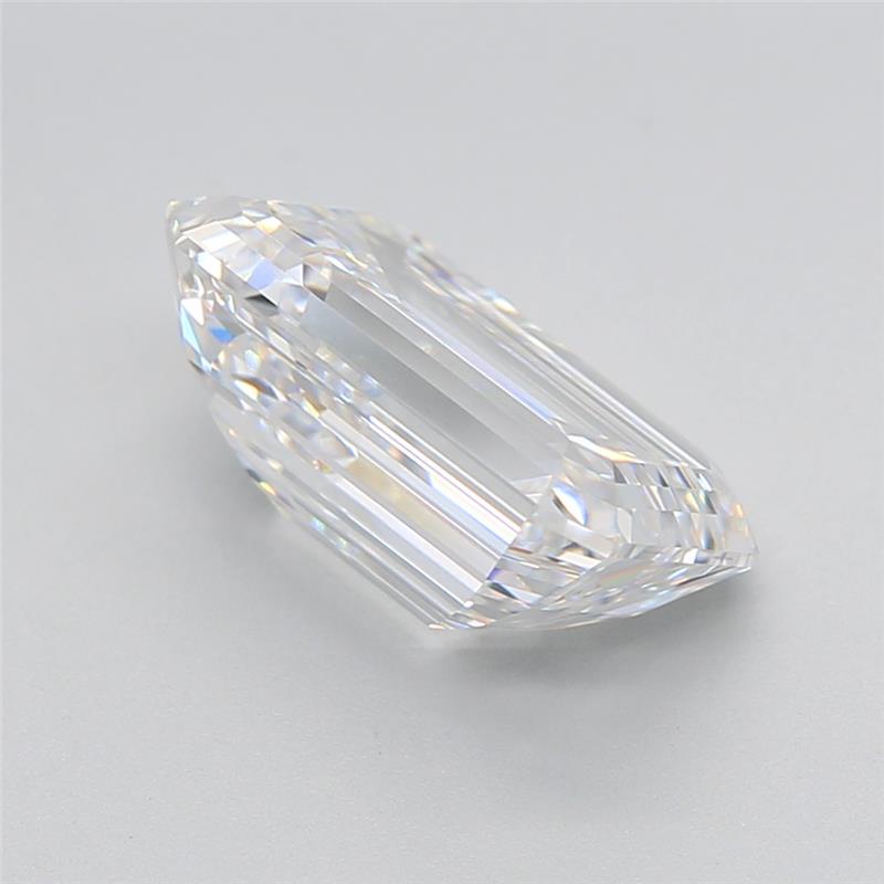 5.13 Carat Emerald Lab Diamond :: Greenstar spin frame 03