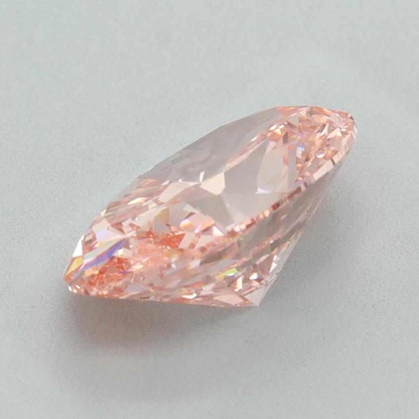 2.05 Carat Oval Lab Diamond :: Greenstar spin frame 03
