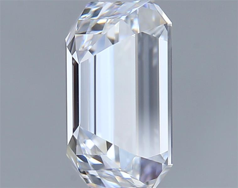 1.53 Carat Emerald Lab Diamond :: Greenstar spin frame 03