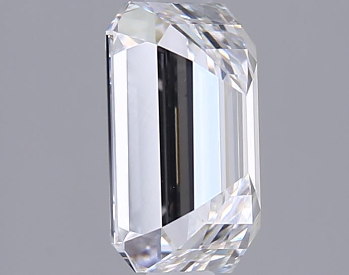 1.84 Carat Emerald Lab Diamond :: Greenstar spin frame 03