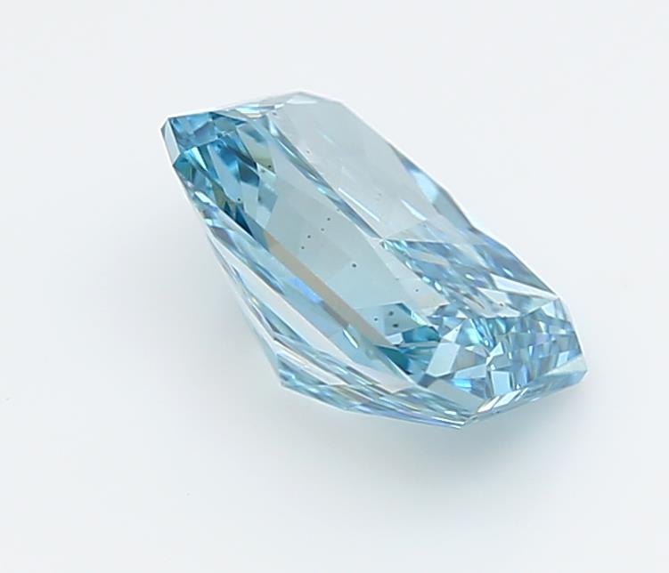 1.98 Carat Radiant Lab Diamond :: Greenstar spin frame 03