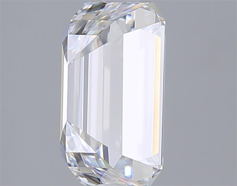 3.36 Carat Emerald Lab Diamond :: Greenstar spin frame 03
