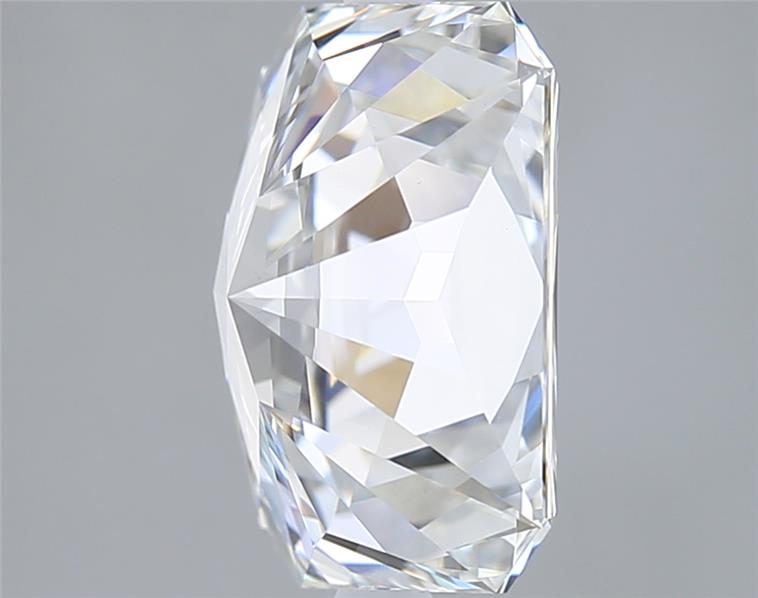 5.05 Carat Radiant Lab Diamond :: Greenstar spin frame 03