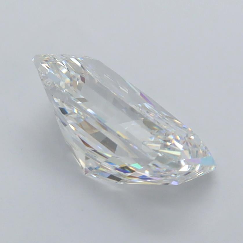 2.08 Carat Radiant Lab Diamond :: Greenstar spin frame 03