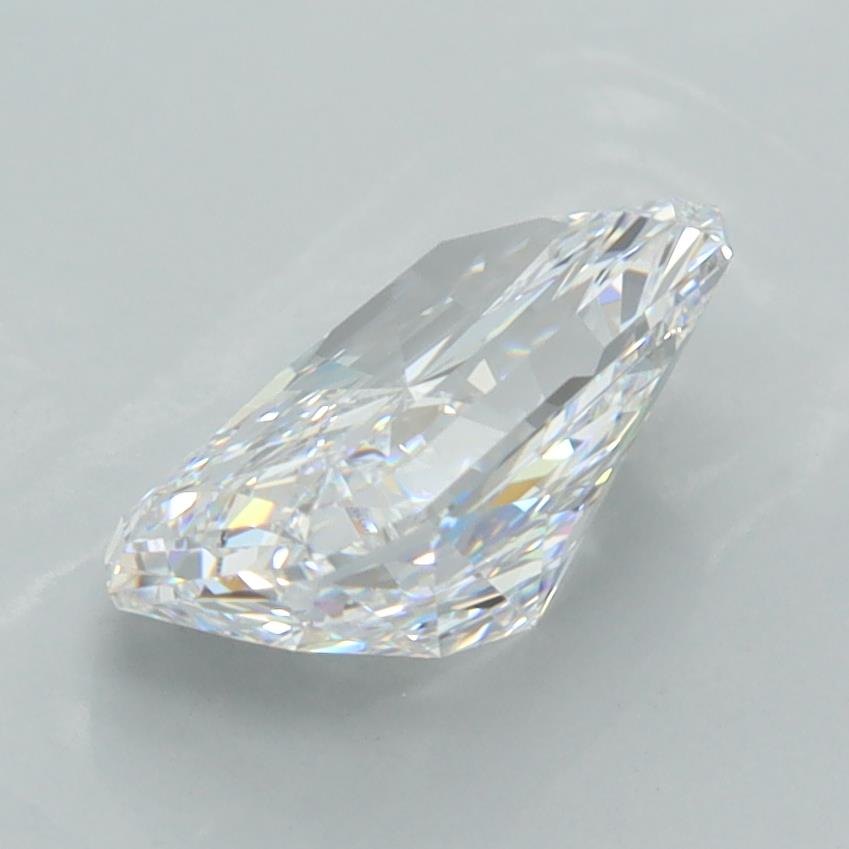 2.38 Carat Radiant Lab Diamond :: Greenstar spin frame 03