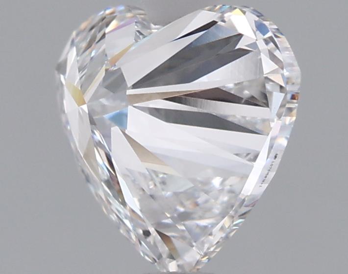 1.50 Carat Heart Lab Diamond :: Greenstar spin frame 03