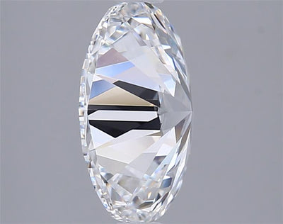 2.05 Carat Oval Lab Diamond :: Greenstar spin frame 03